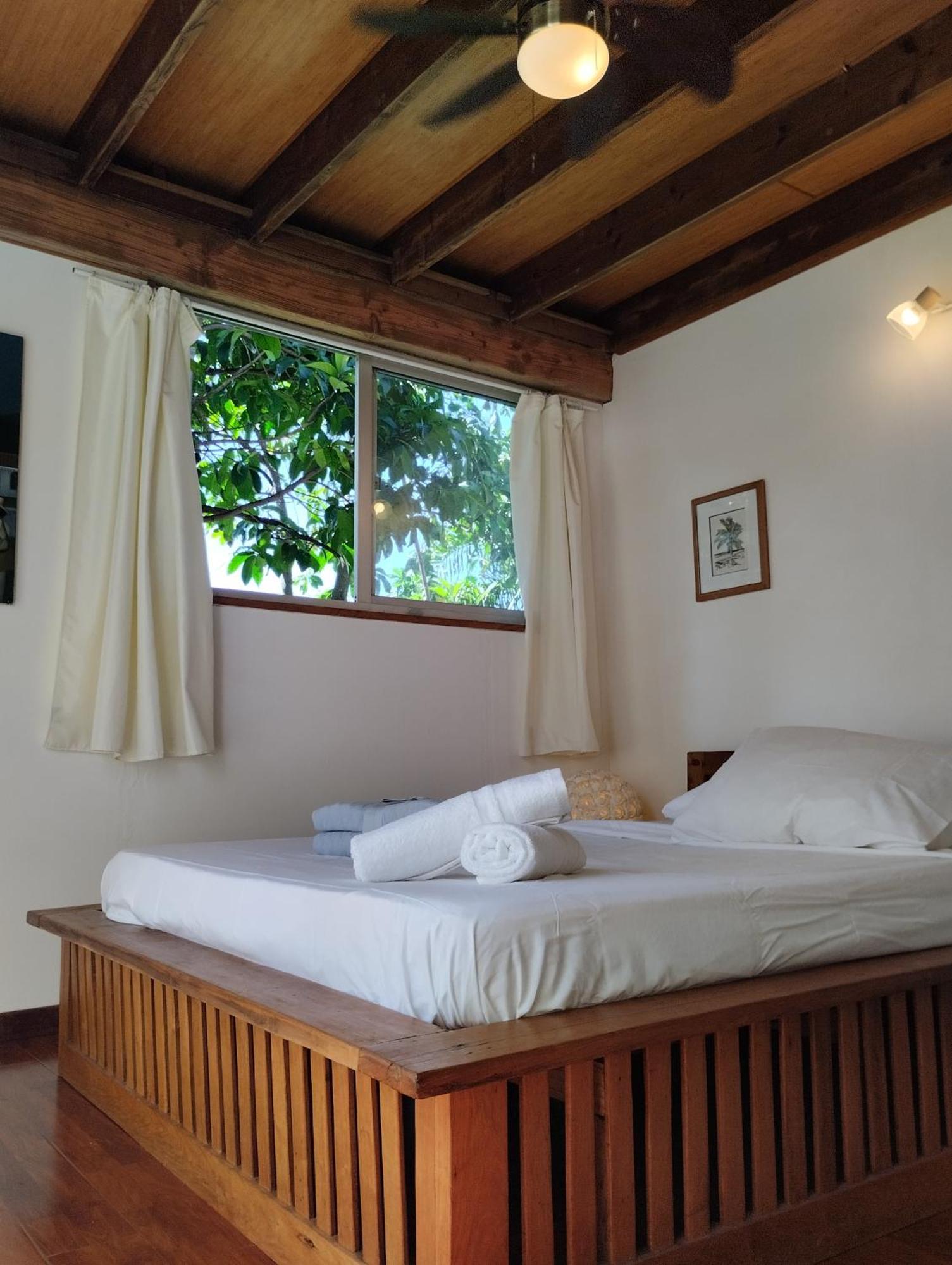 Tema'E Beach House Temae Экстерьер фото